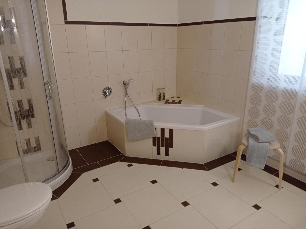 Kleine Auszeit Apartment Eslohe Bagian luar foto